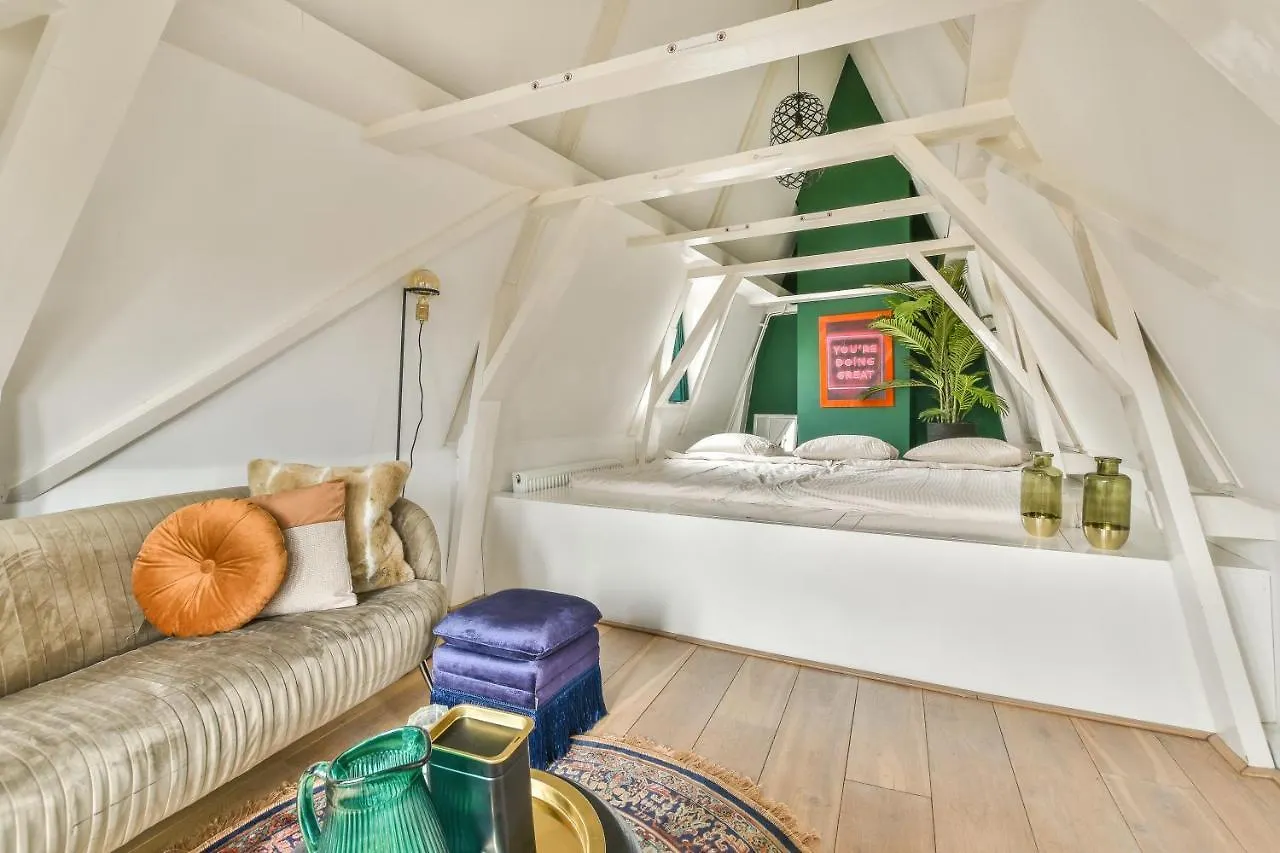 Spiegelgracht Apartments With Canal View Amsterdam 5*,  Nederland