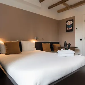 Centre Canal Belt Bed and breakfast