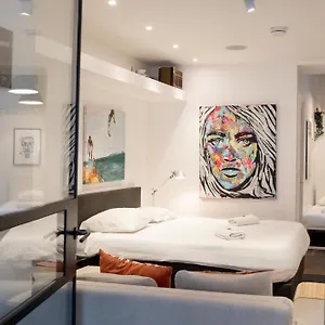 Spui In Center Bed & Breakfast