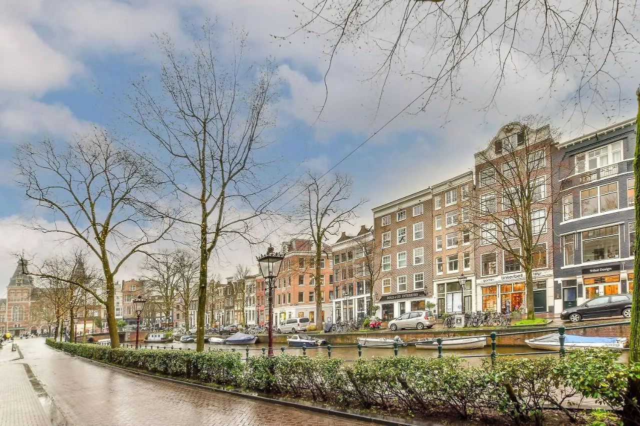 Bed & Breakfast Spiegelgracht Apartments With Canal View Amsterdam